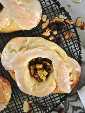 dirndl kitchen bratapfelteilchen wunder quark5