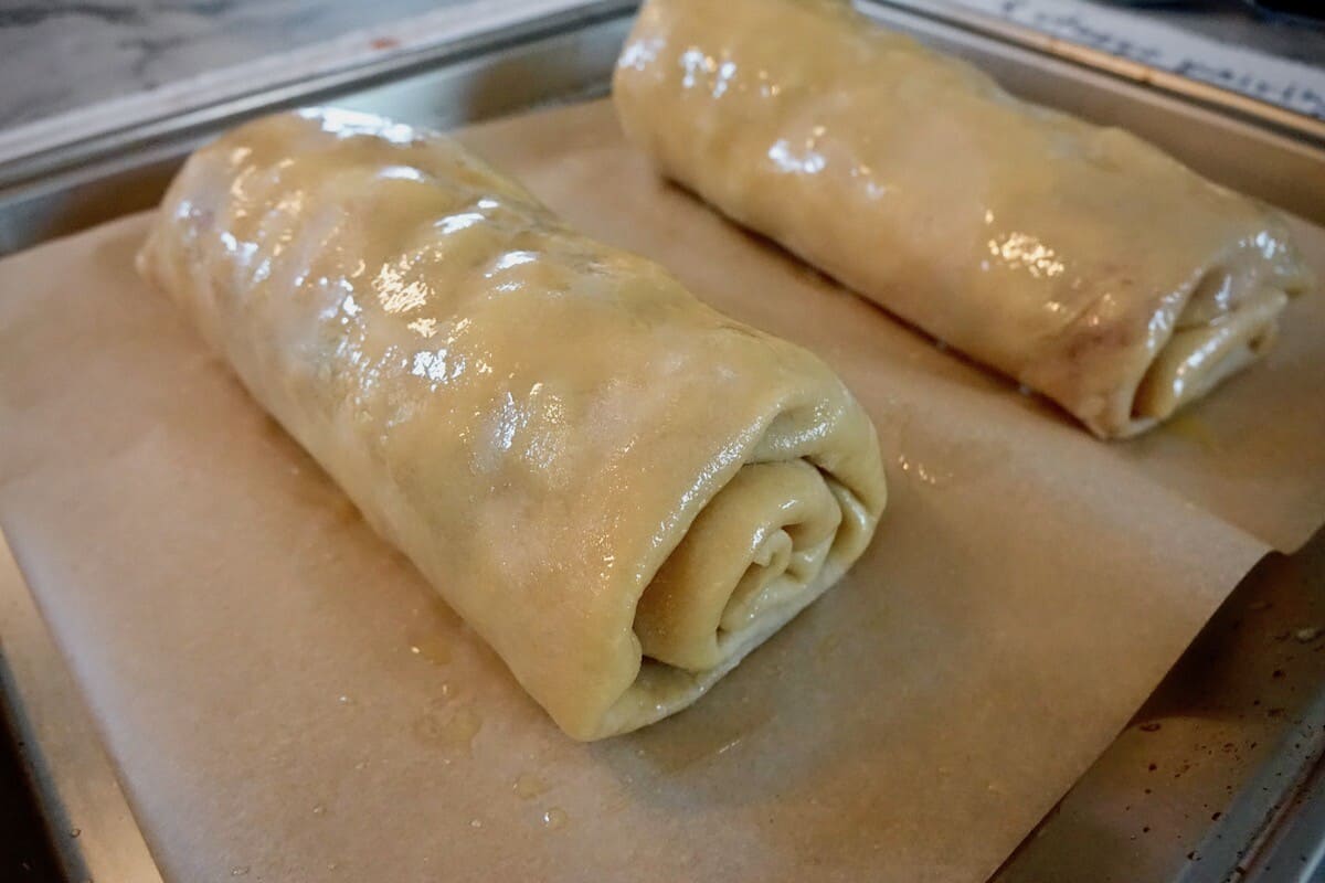 dirndl kitchen strawberry rhubarb strudel7