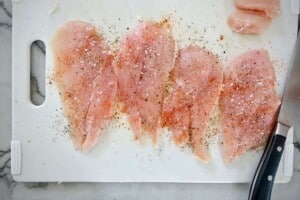 dirndl kitchen chicken schnitzel hawaii2