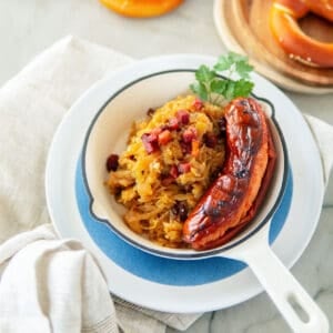 sauerkraut with bacon and bratwurst