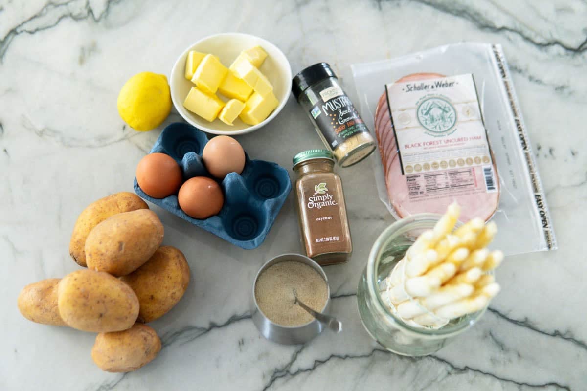 Ingredients for the traditional German white asparagus meal.